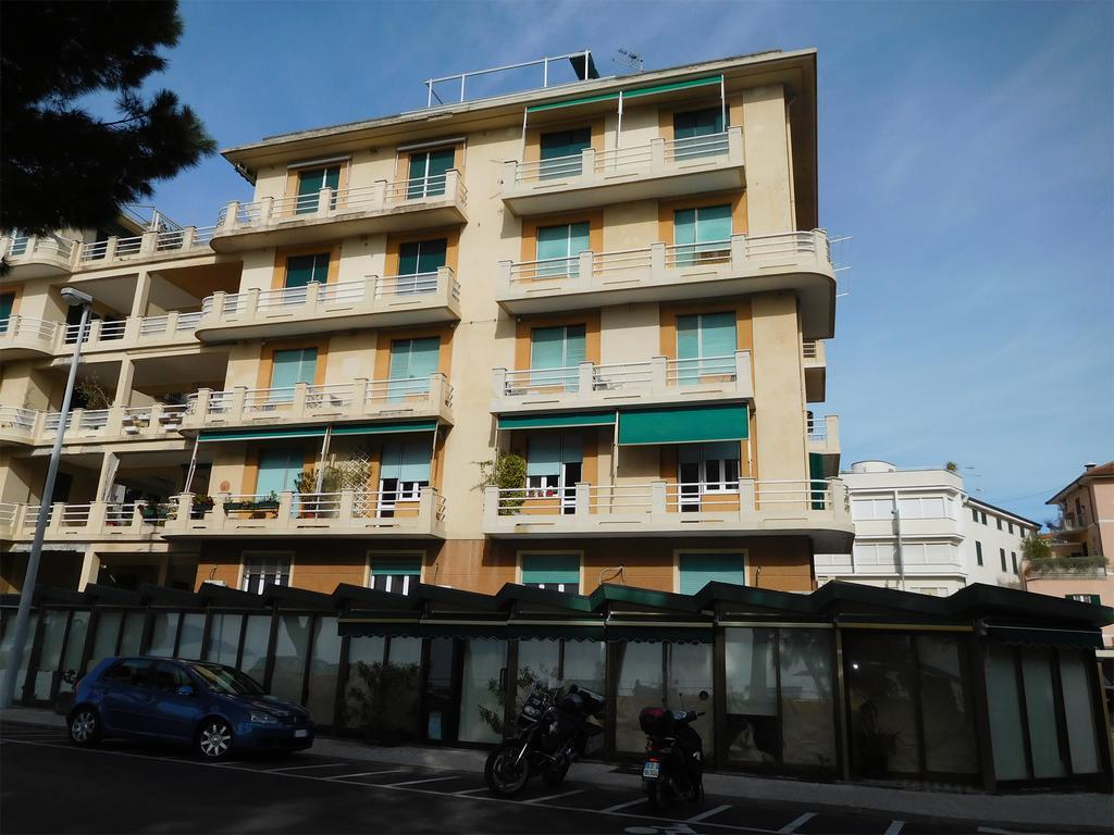 Baia Delle Favole Affittacamere Sestri Levante Exterior photo